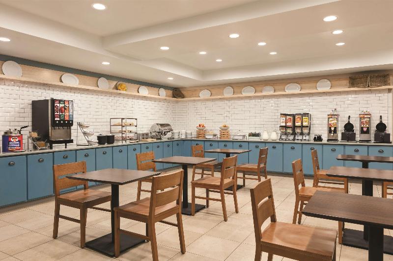 فندق Country Inn & Suites By Radisson, Petersburg, Va