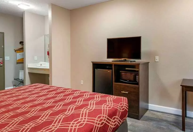 ホテル Econo Lodge  Inn & Suites