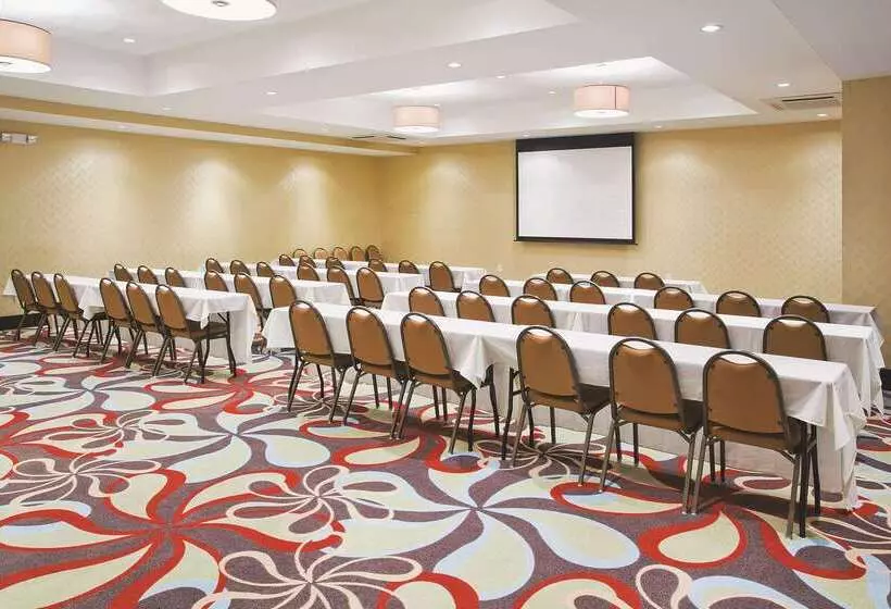 ホテル La Quinta By Wyndham Hinesville Fort Stewart