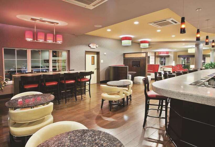 酒店 La Quinta By Wyndham Hinesville   Fort Stewart