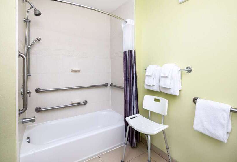 酒店 La Quinta By Wyndham Hinesville   Fort Stewart