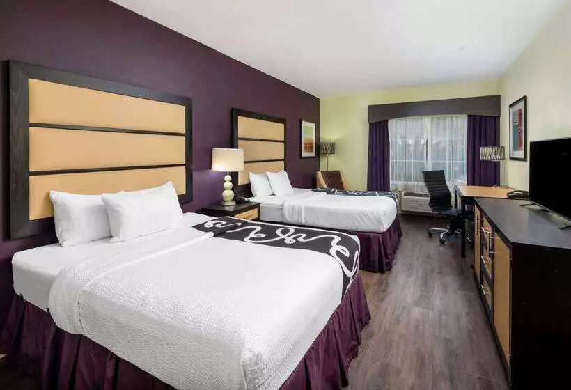 ホテル La Quinta By Wyndham Hinesville Fort Stewart