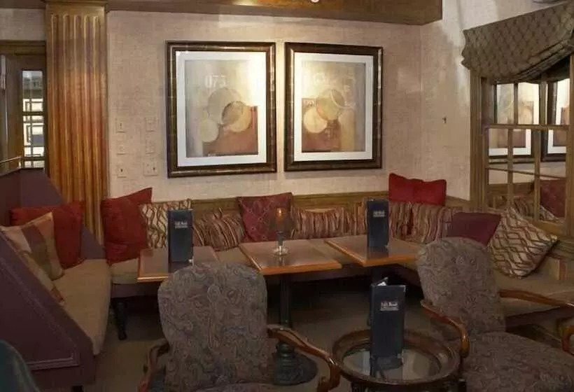 Отель Lambertville House