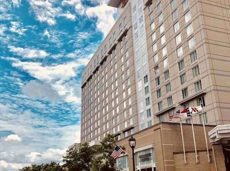 فندق Raleigh Marriott City Center