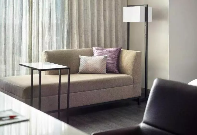 호텔 Raleigh Marriott City Center