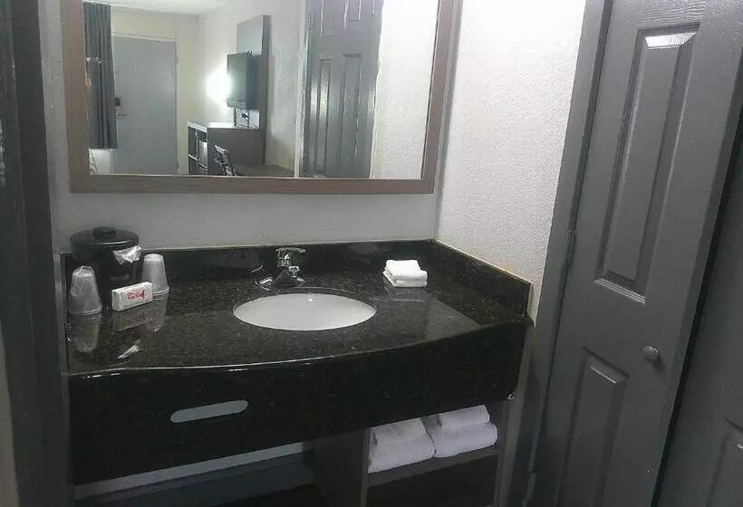 בית מלון כפרי Red Roof Inn Richmond Airport Sandston