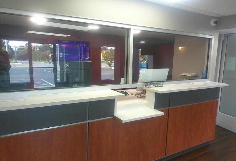 فندق Red Roof Inn Richmond   Airport Sandston