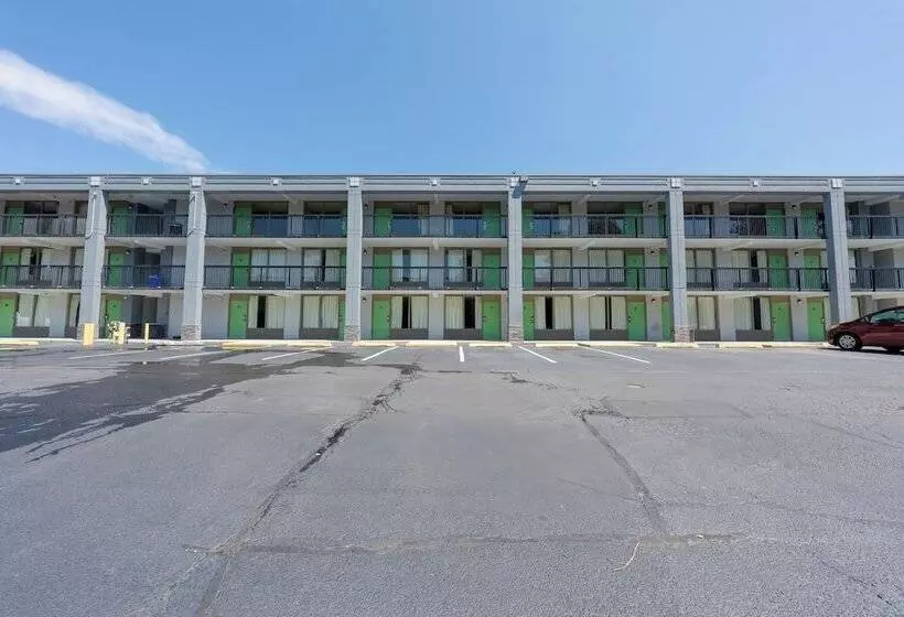 בית מלון כפרי Red Roof Inn Richmond Airport Sandston