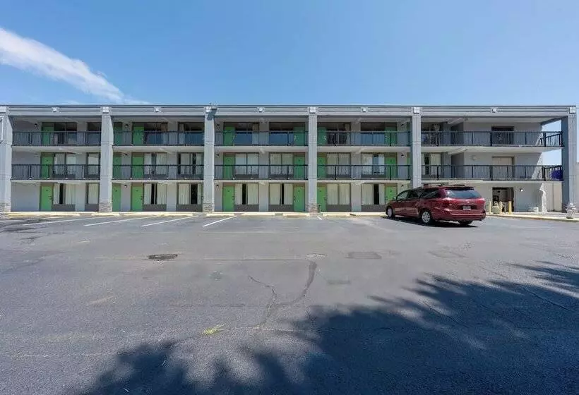 בית מלון כפרי Red Roof Inn Richmond Airport Sandston