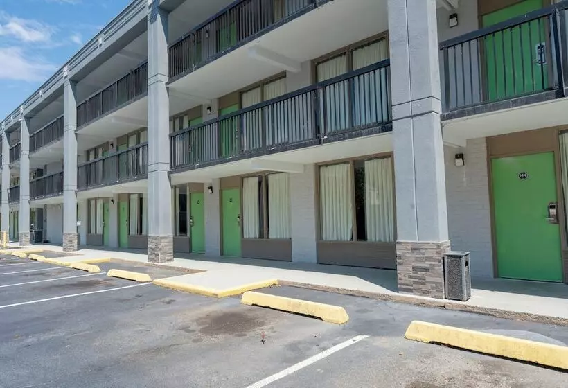 בית מלון כפרי Red Roof Inn Richmond Airport Sandston