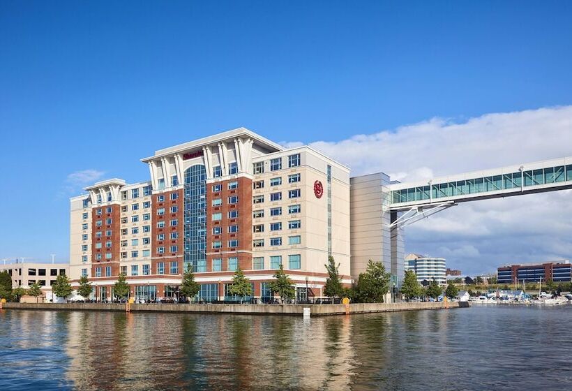 Отель Sheraton Erie Bayfront