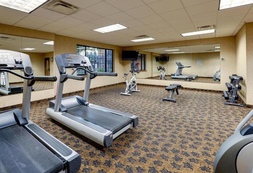 Stoney Creek Hotel Moline