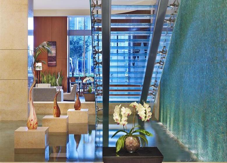 בית מלון כפרי The Westin Virginia Beach Town Center