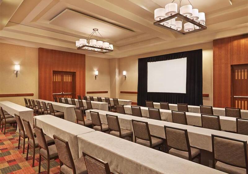 בית מלון כפרי The Westin Virginia Beach Town Center