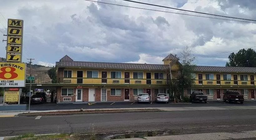 Interstate 8 Motel