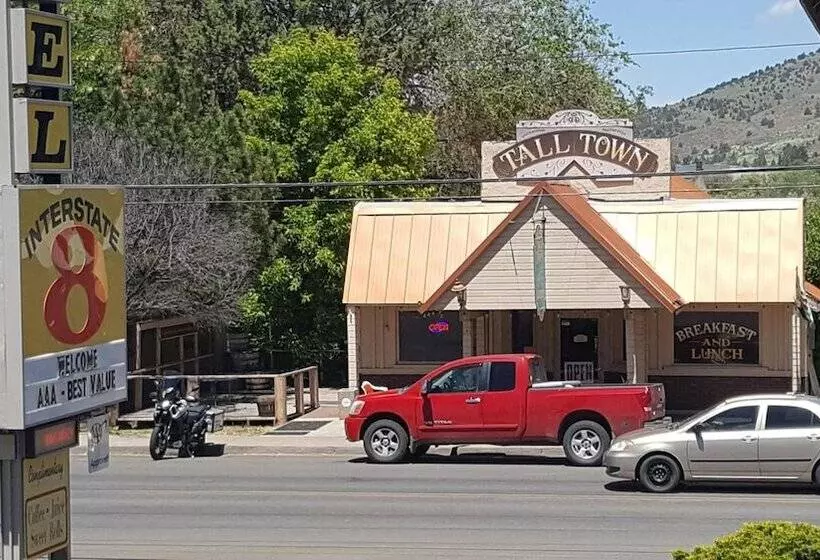 Interstate 8 Motel