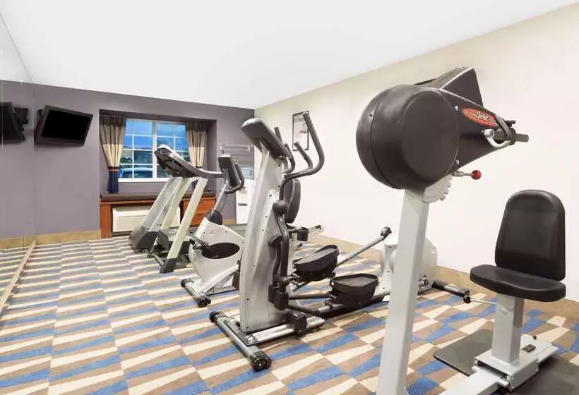 Microtel Inn & Suites By Wyndham Bremen