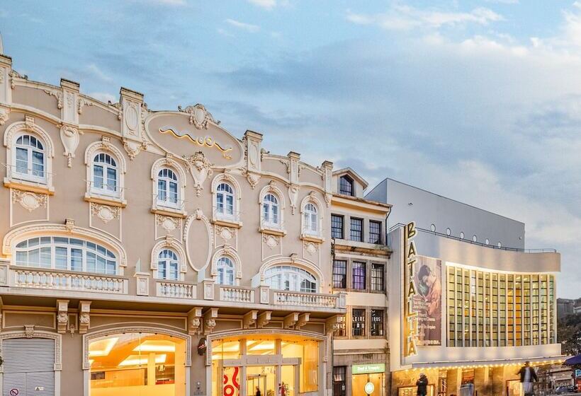 Moov Hotel Porto Centro