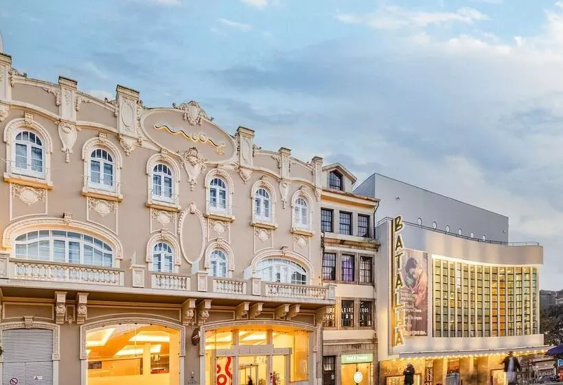 Moov Hotel Porto Centro