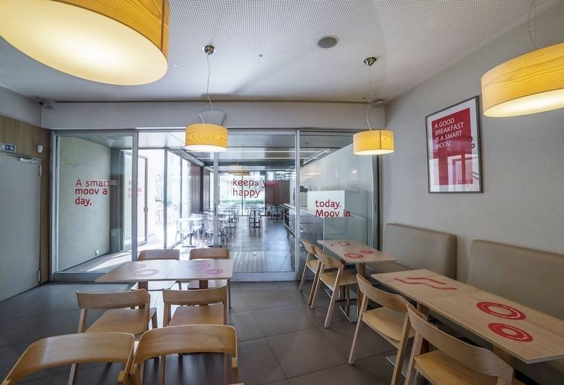 Moov Hotel Porto Centro