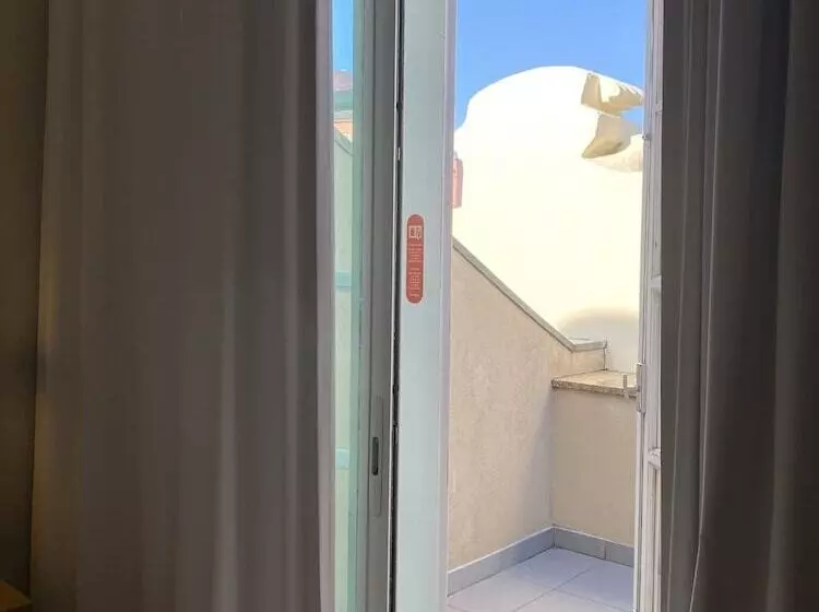 Moov Hotel Porto Centro