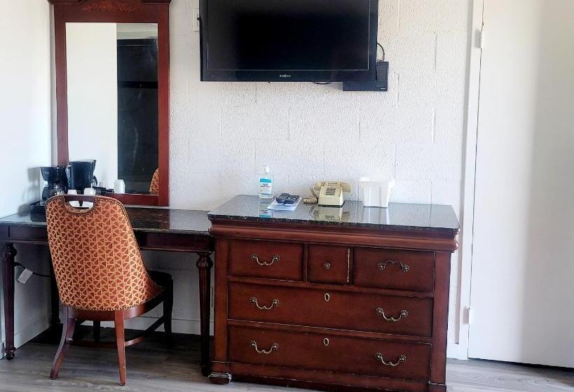 מוטל Economy Inn