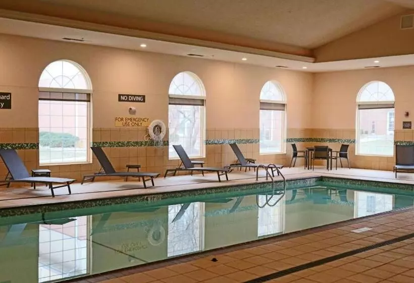 Residence Inn Kansas City Airport