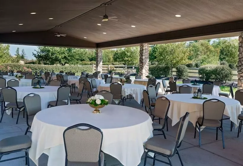 Курорт Great Wolf Lodge Mason