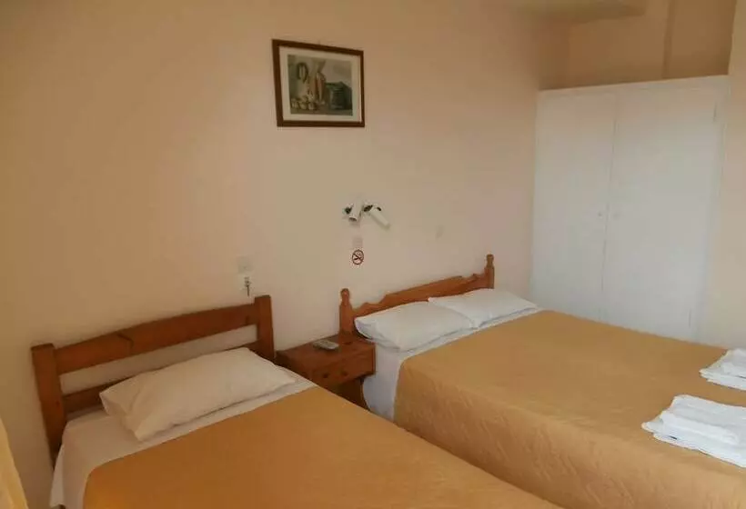 River Studios & Apartments