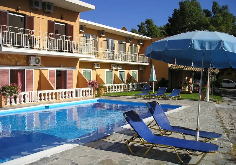 River Studios & Apartments