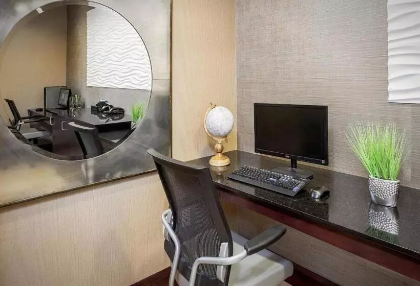 Springhill Suites By Marriott Modesto