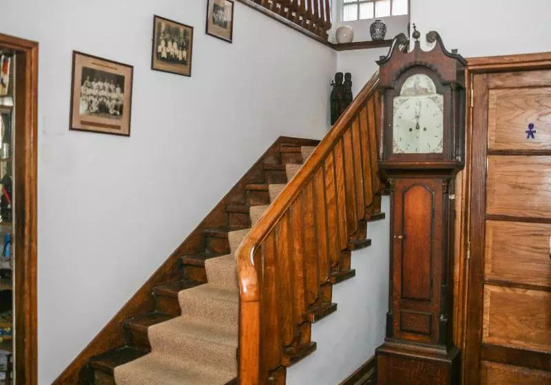 تختخواب و صبحانه Casa Shanti Niketan