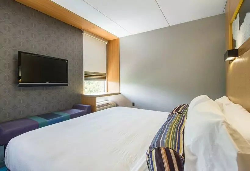 Отель Aloft Nashville Franklin