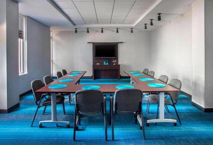 ホテル Aloft Nashville Franklin