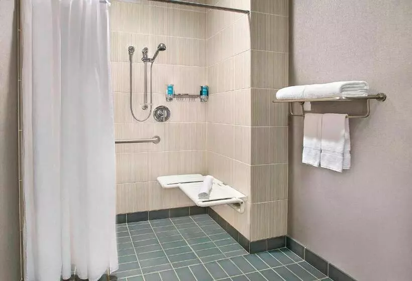 Отель Aloft Nashville Franklin