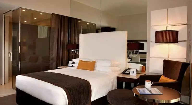 فندق Centro Capital Centre By Rotana