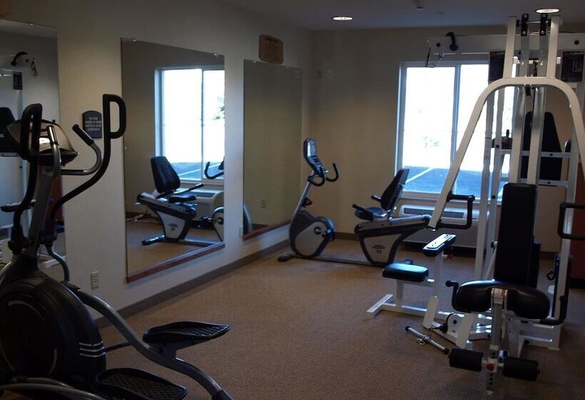 בית מלון כפרי Diamond Mountain Casino