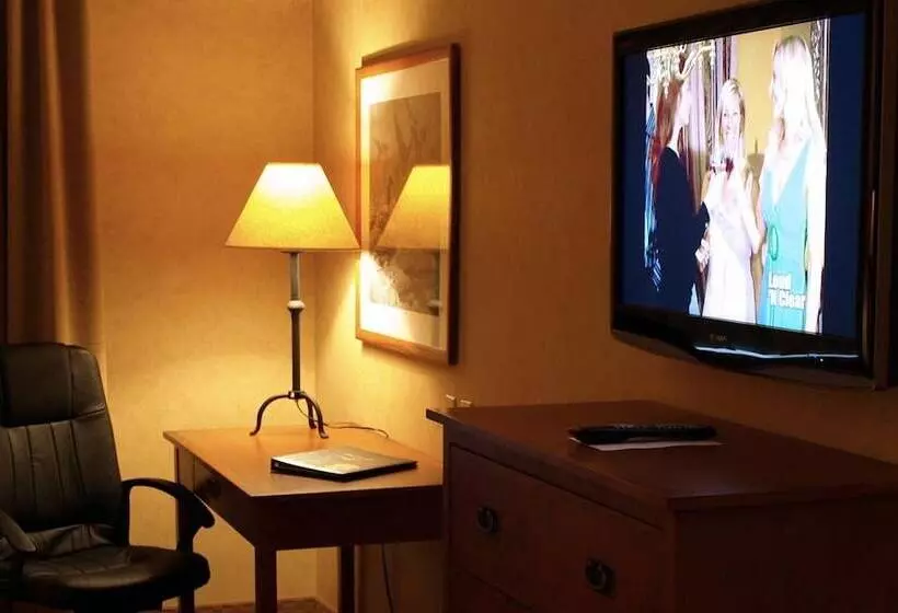 Отель Diamond Mountain Casino