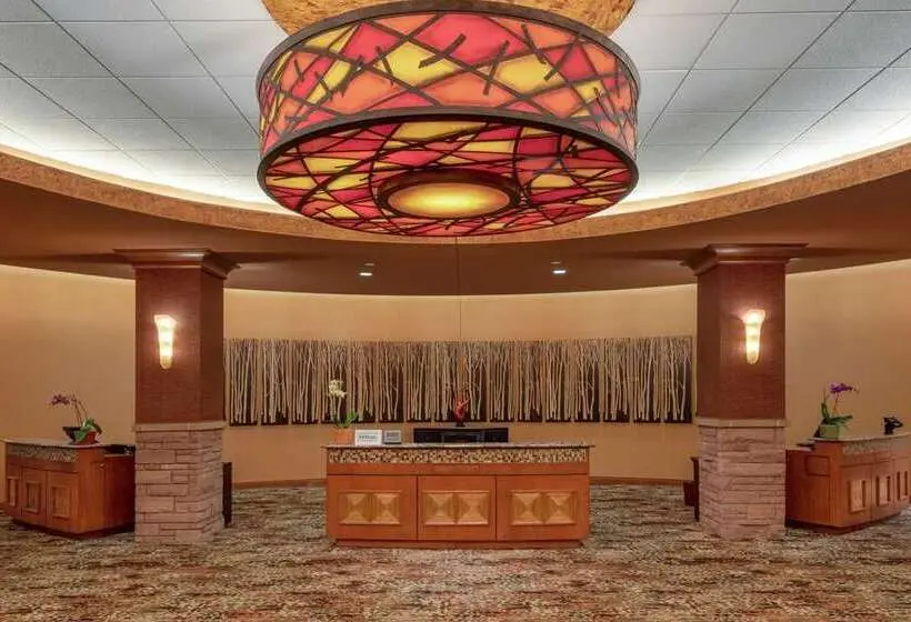 ホテル Embassy Suites By Hilton Loveland Conference Center