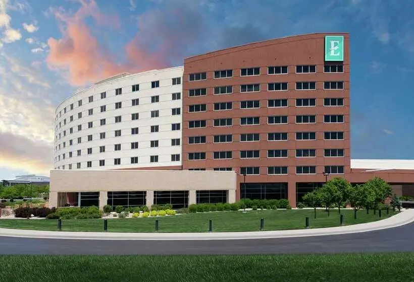 ホテル Embassy Suites By Hilton Loveland Conference Center
