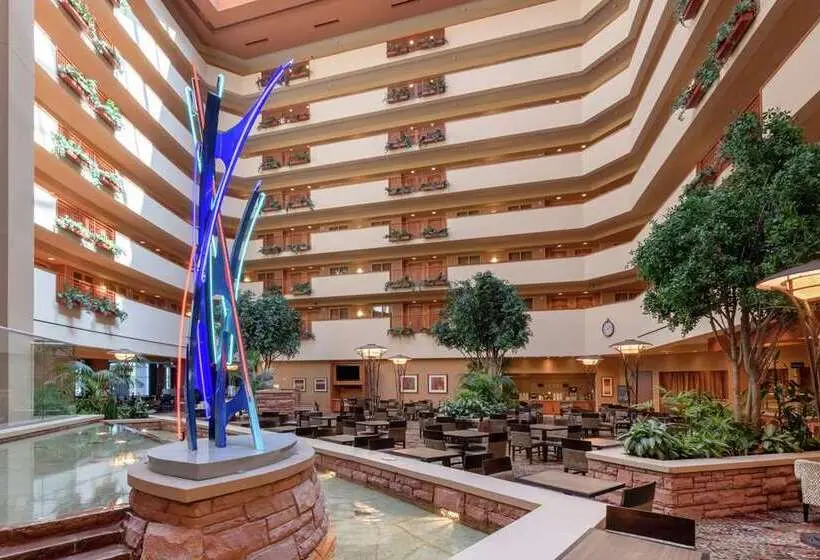 ホテル Embassy Suites By Hilton Loveland Conference Center
