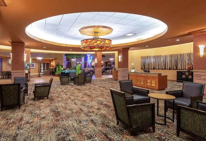 هتل Embassy Suites By Hilton Loveland Conference Center