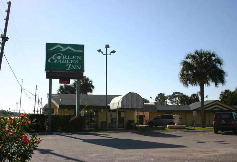Отель Green Gables Inn