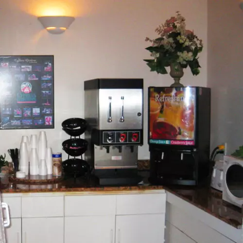 Отель Green Gables Inn