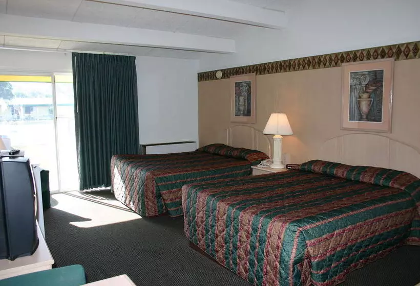 Отель Green Gables Inn