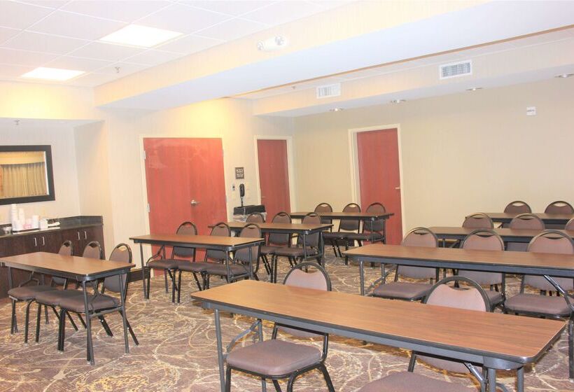 ホテル Hampton Inn Gonzales