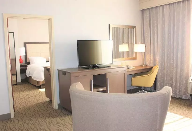 호텔 Hampton Inn Gonzales