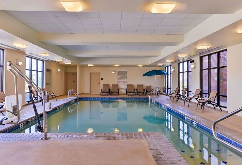 ホテル Hampton Inn Gonzales