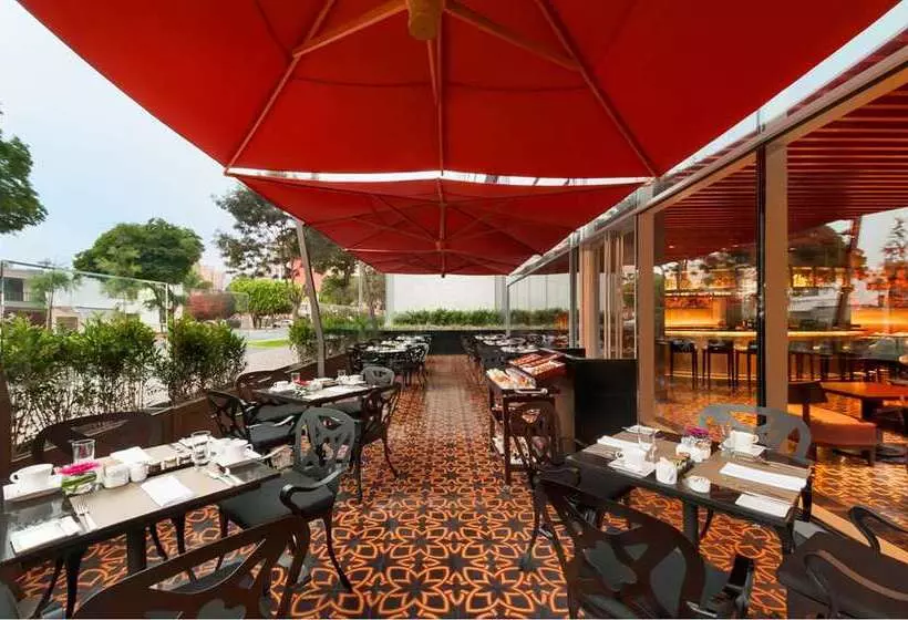 בית מלון כפרי Hilton Lima Miraflores