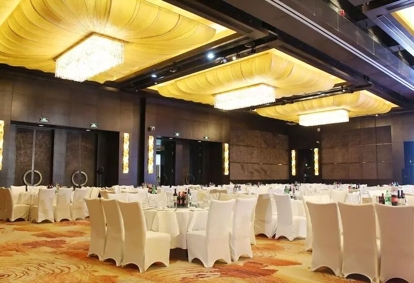 Отель Intercontinental Ningbo, An Ihg